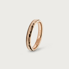 Cargar imagen en el visor de la galería, LOVE MARK WEDDING BAND ORGANIC Rose gold