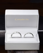 Laden Sie das Bild in den Galerie-Viewer, NEBARI WEDDING BANDS Platinum, diamond
