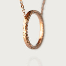 Cargar imagen en el visor de la galería, CIRCLE OF LIFE NECKLACE XL Rose gold, diamond

