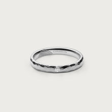 Cargar imagen en el visor de la galería, LOVE MARK WEDDING BAND ORGANIC White gold, diamond
