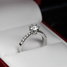 Загрузить изображение в средство просмотра галереи, Engagement Ring 0,80 Ct
